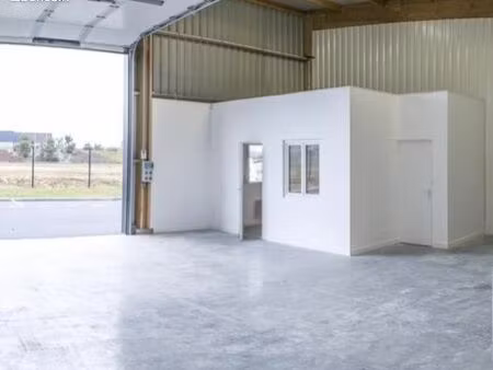 local activité 100 m² demouville