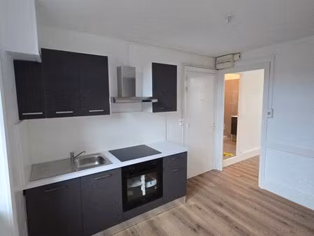 t2 traversant et lumineux de 45m²