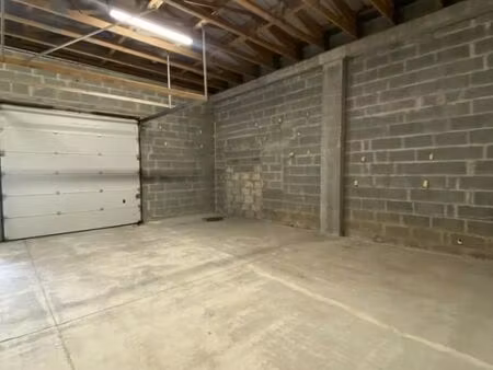 local bureaux 108 m²