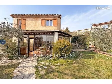 villa 3 pièces 87 m²