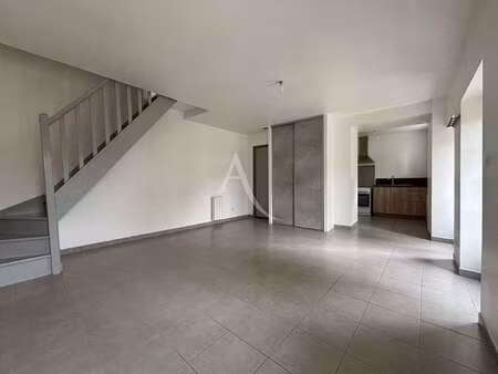 vente appartement 3 pièces viager à laval hilard (53000) : à vendre 3 pièces viager / 60m²