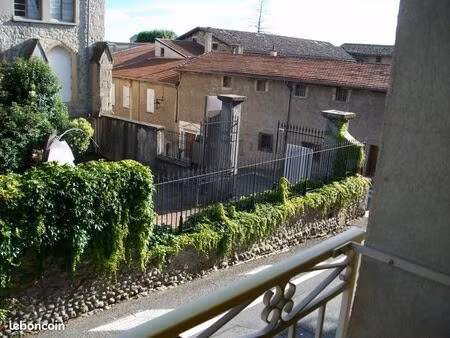 romans centre  3 pièces + garage + parking + terrasse