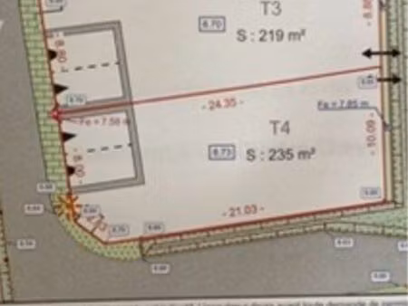 terrain constructible  219 m²