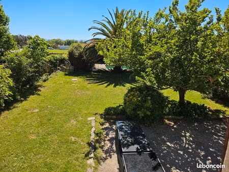 maison saubrigues avec piscine