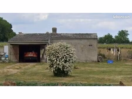 terrain constructible 889 m2 + dependance