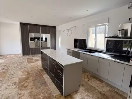 maison 98 m2 neuve de standing à sarlat