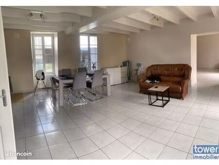 maison 5 pièces 136 m²