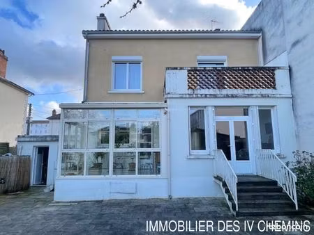 maison 6 pièces 175 m²