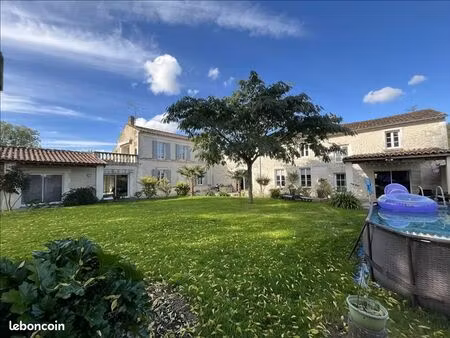 gîte 13 pièces 312 m²
