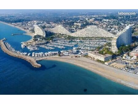 local commercial 238 m² villeneuve loubet