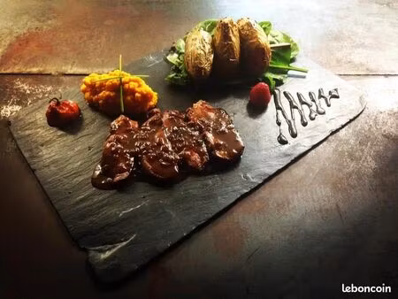 restaurant à vendre- emplacement recherché-prêt à exploiter