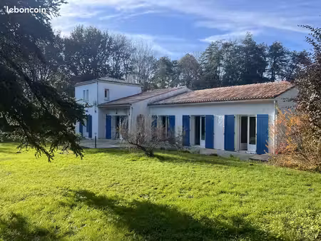 maison 6 pièces 144 m²