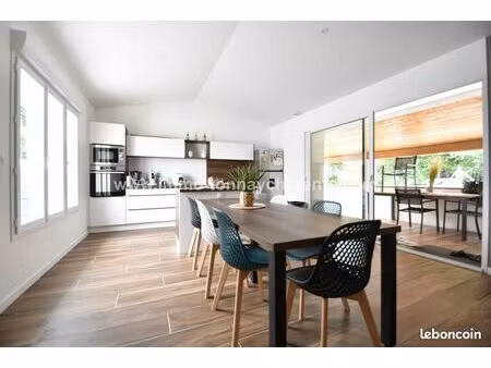 maison 4 pièces 110 m²