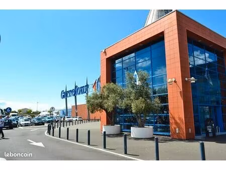 local commercial 480 m² angoulins
