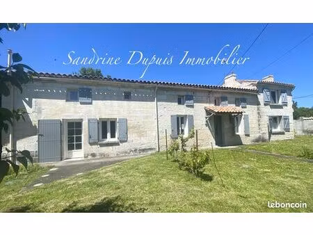 longère 7 pièces 220 m²