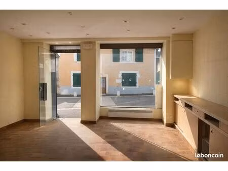 immeuble 6 pièces 188 m²