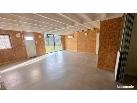 local commercial 90 m2