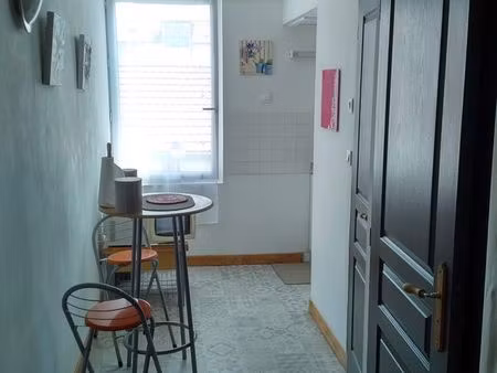 studio meumble en centre ville de chatelaillon plage décembre/ juinn