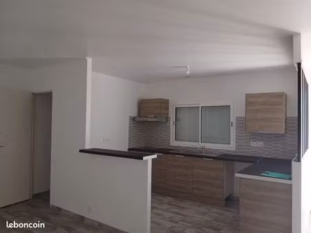 pavillon t4 avec jardin