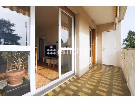 appartement 4 pièces - 75 m²