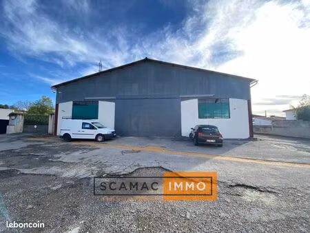 local industriel 500 m²