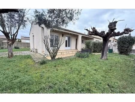 location maison  92 m² t-4 à fabrègues  1 490 €