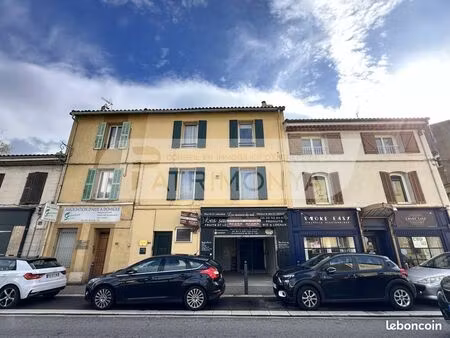 local commercial 26 m²