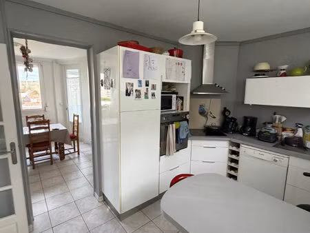 maison 5 pièces  114 m2 maromme - proche commerces et commodités - très lumineuse - terras