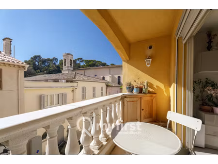 le pradet  au cœur du village… un bel appartement et son grand garage.