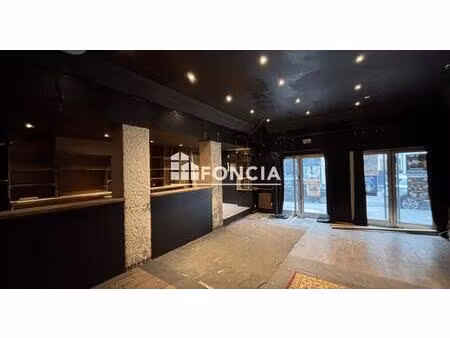 local commercial - terreaux