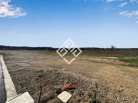 terrain constructible viabilisé dans les corbières