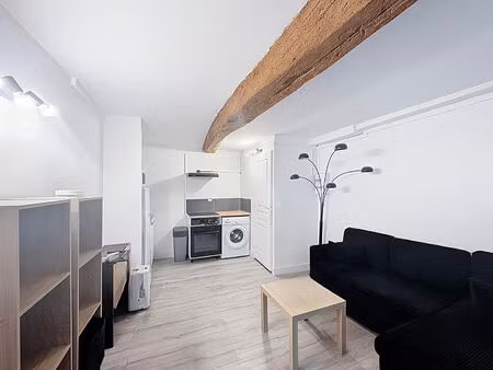 studio meublé au rez-de-chaussée brue-auriac 19 46m2