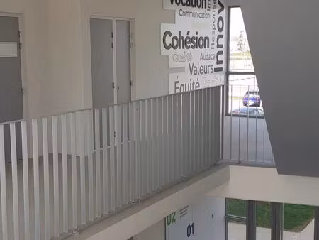 location bureau 233 m² à muret (31600)