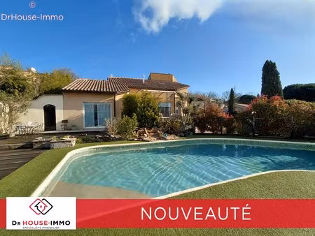 maison d'architecte avec jardin et piscine