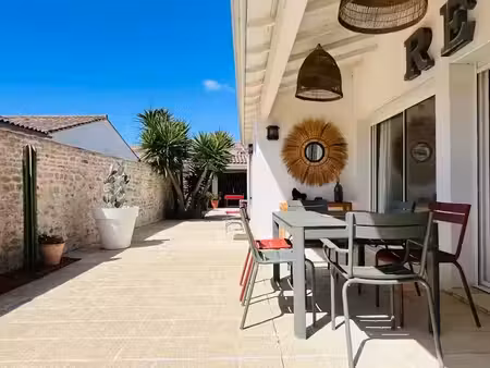 vente maison 5 pièces 172 m² à le bois-plage-en-re (17580)  845 000 €