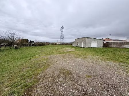 vente terrain à batir à berriac (11000)  128 000 €