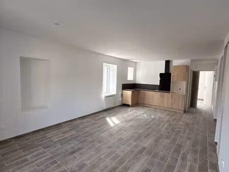 t2 neuf à beaurepaire place du jeu de paume