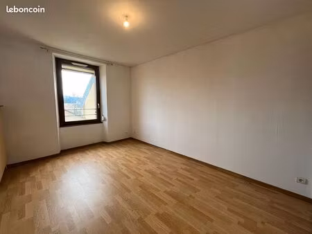 appartement 3 pièces 60 m²