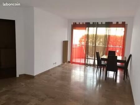 mandelieu centre t1 alcôve 42 m2 calme  propre  disp 16 avr