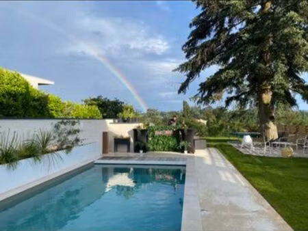 maison meublée avec piscine