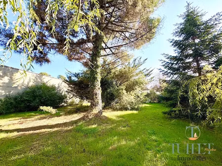vente terrain 800 m² à les mathes (17570)  139 900 €