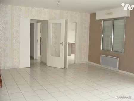 appartement 3 pièces 82 m²