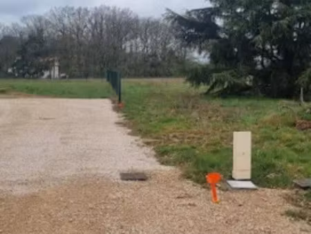 vente terrain 761 m² à montmerle-sur-saone (01090)  145 000 €