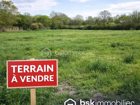vente terrain 2500 m² à saint-quentin-fallavier (38070)  390 000 €