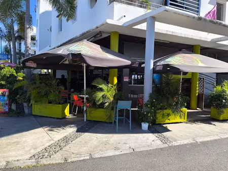 vente locaux professionnels à le port (97420)  155 000 €