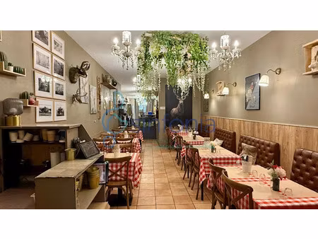 vente locaux professionnels 74 m² à uzès (30700)  260 000 €