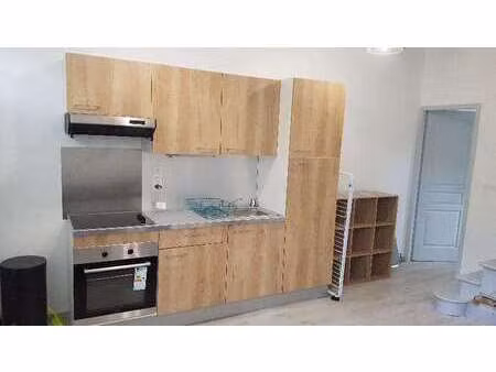 location maison à coutras (33230) : à louer / 55m² coutras