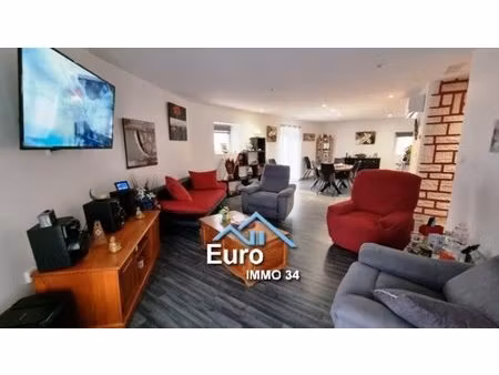 maison de village avec grand garage