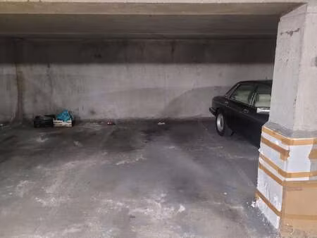vente garage et parking à nantes (44000) : à vendre / 11m² nantes