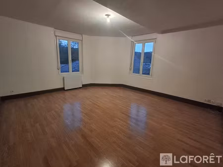 location appartement 4 pièces 67.9 m² à saint-martin-d'ablois (51530)  512 €